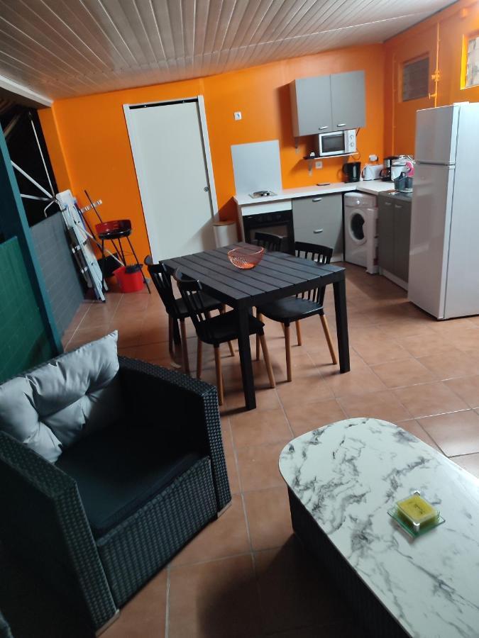 Appartement Kelysa Le Marin Ruang foto